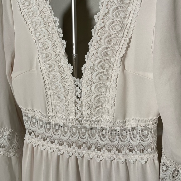White bohemian lace dress - Picture 4 of 9